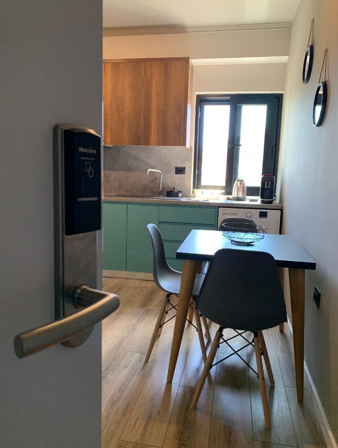 Bluetique Apartments Himara Екстериор снимка